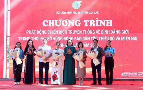 Ban cố vấn chiến dịch