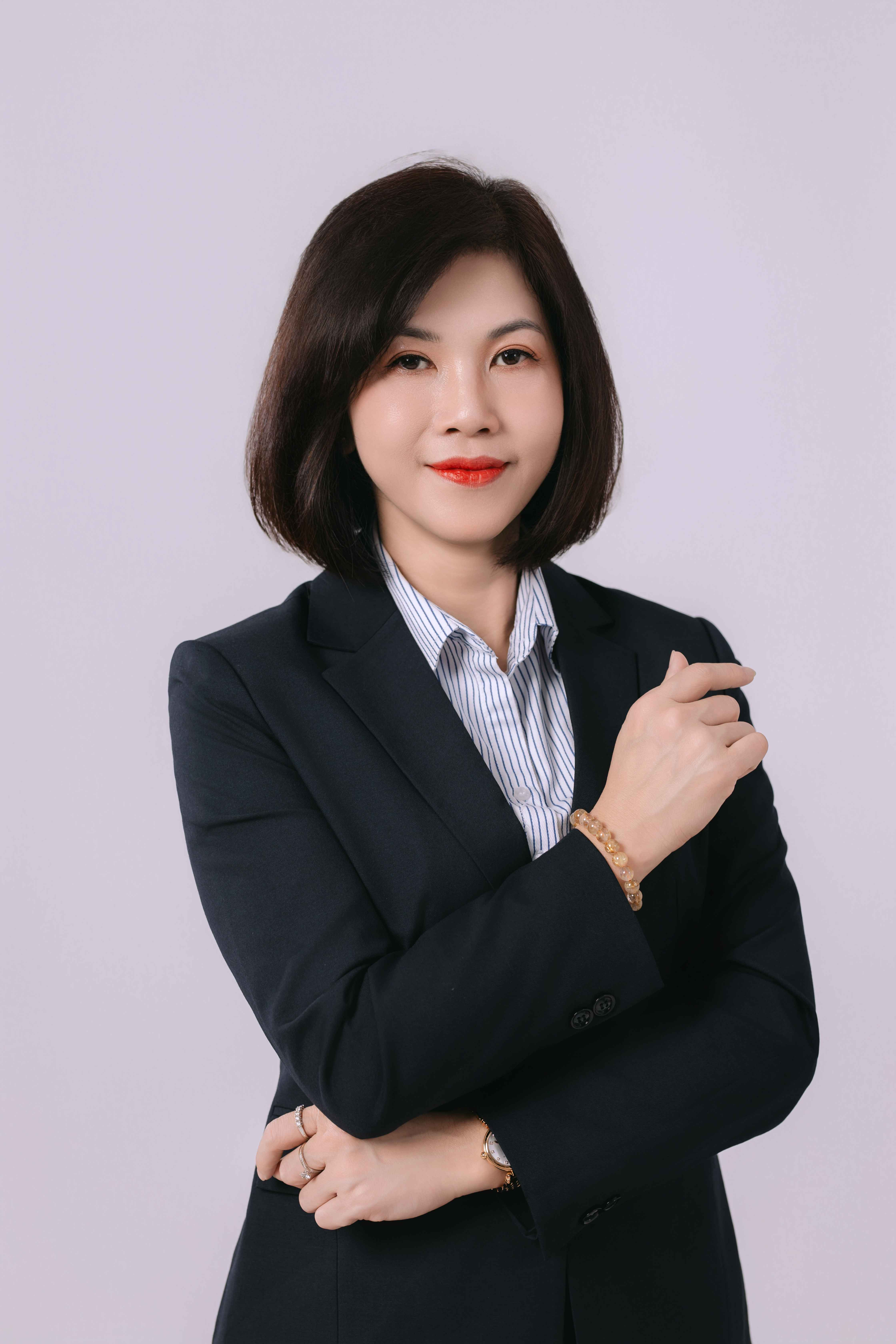 GV. CMA Diamond Thu Hường